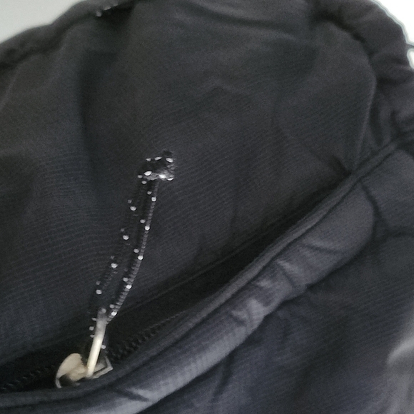 The North Face black lighter-weight patterned coat - Picture 5 of 12